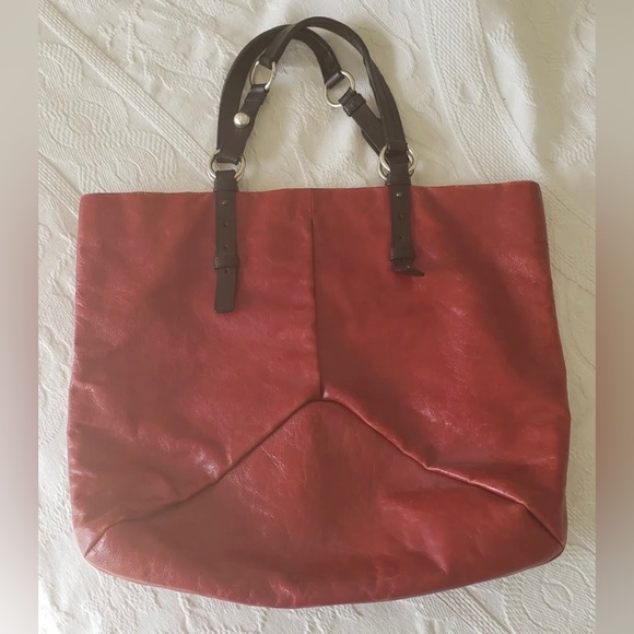 VINTAGE Yves Saint Laurent Red Leather Hand Bag with Silver-Toned Hardware - Picture 3 of 16